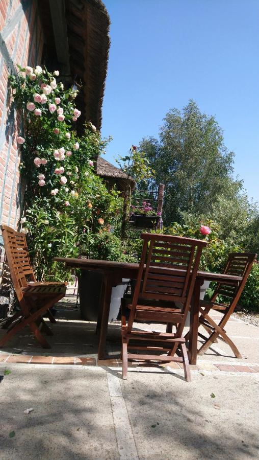 L'Escapade Bed and Breakfast Foulbec Exteriör bild
